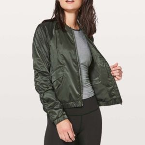 lululemon above the clouds jacket - size 4